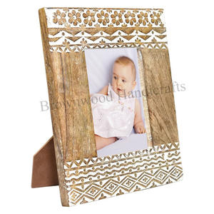 Cadre photo moderne en bois minimaliste, finition lisse, pour table, bureau, maison, style de décoration intérieure contemporain et épuré - Product Image 4