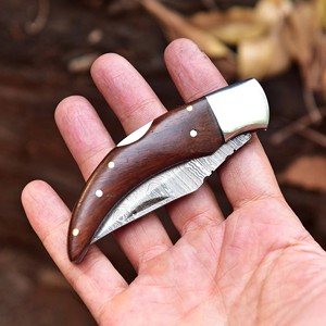 Couteau de poche industriel artisanal OEM/ODM en acier Damas, lame droite à pointe clip, 3 mm, manche en bois, à changement rapide - Product Image 2