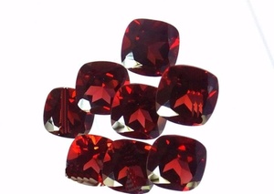 Garnet Rojo Natural de Mozambique, Corte Facetado en Forma de Cojín, Gema Suelta de Garnet de Mozambique, Buena Calidad para Joyería, Anillos - Product Image 4