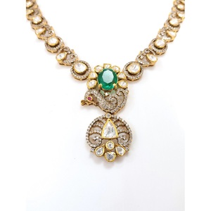 Parure Collier et Boucles d'Oreilles Paon en Argent 925 Plaqué Or Antique, Ornée de Pierres Polki CZ Émeraude, Style Victorien, Fait Main, Ethnique, pour Mariage Indien - Product Image 2