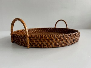 Plateau en rotin style bohème avec poignées, plateau de service en rotin sur mesure avec poignée, plateau artisanal style campagnard - Product Image 2