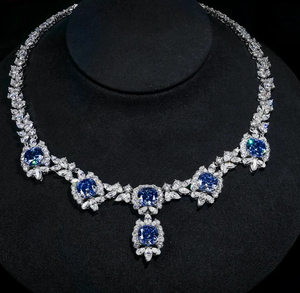 Colliers en argent sterling 925 avec diamants moissanite, colliers bleus et blancs à coupe poire et coussin, collier moissanite 89,02 ct - Product Image 1