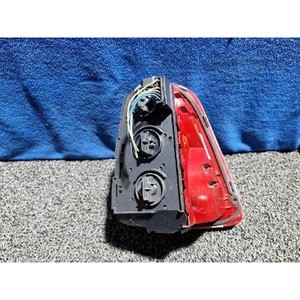 Luz Trasera Derecha Usada para Mini Hatch 725591004 - Product Image 3