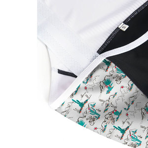 Pantalones Cortos de Ciclismo para Hombre, Diseño Desértico en Blanco y Negro, Ropa Deportiva para Ciclismo, Ropa para Actividades al Aire Libre - Product Image 4
