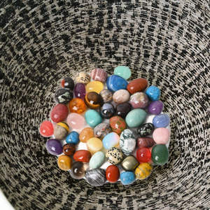 Cristales Curativos Naturales Pulidos de Lujo, Piedras Irregulares para Manualidades, Decoración Artística, Estilo Mascota Coleccionable CONGJU - Product Image 3