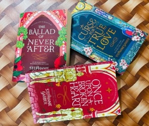 Set de 3 Libros: La Balada de Nunca Después y una Maldición por el Amor Verdadero, Una Historia de Amor con un Corazón Roto, Novela de Fantasía y Romance para Adultos - Product Image 3