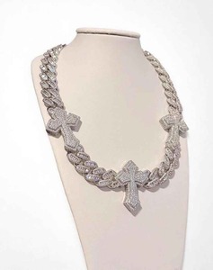 Cadena Clásica Cubana con Diamantes de Moissanita, Plata de Ley 925, Estilo Iced Out, Collar Hip Hop Personalizado para Moda Unisex - Product Image 2
