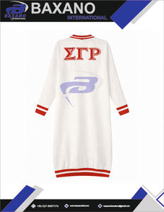 Suéter tipo cárdigan informal de invierno para hermandad Delta Sigma Theta DST, de lana/acrílico, con estampado rojo y logotipo bordado en la parte delantera. - Product Image 6