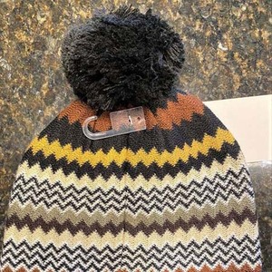Bonnet tricoté unisexe à motif géométrique avec pompon, chapeau d'hiver noir et gris, 56-58 cm, décontracté, pour adulte, pour l'extérieur - Product Image 5