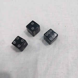 Dados de cuerno de búfalo 100% de alta calidad, dados de juego de 6 caras, dados pulidos de lujo de 25 mm de alta calidad a precios económicos - Product Image 3