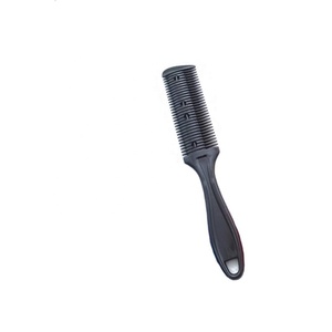Kit de Tijeras de Peluquería de Acero Inoxidable al por Mayor - Tijeras Profesionales de Alta Calidad para Peluquería y Tijeras de Entresacar - Product Image 6
