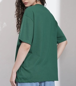 T-shirt femme en tissu premium, manches courtes, coupe slim, crop top pour adolescentes et femmes, haute qualité, basique mais au look élégant. - Product Image 6