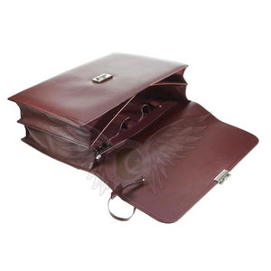 Sac pour ordinateur portable en cuir véritable de qualité supérieure avec compartiments fonctionnels pour un transport organisé, design durable et rangement équilibré - Product Image 4