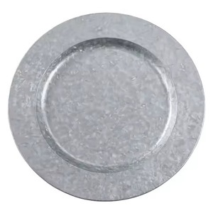 Assiette de présentation rustique en fer, accent décoratif pour tables de style farmhouse et modernes - Product Image 1