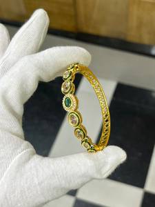 Bracelet jonc indien Kundan Bhargavi pour femme, plaqué or, bijoux de mariage traditionnels, vente en gros, designer, ethnique, Kada - Product Image 6