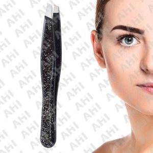 Pince à épiler professionnelle AHI de luxe en acier inoxydable réutilisable, à pointe inclinée, pour l'épilation, le soin du visage et la beauté - Product Image 3