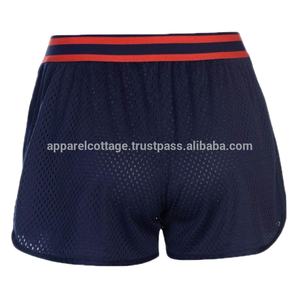 Short d'entraînement côtelé double couche de haute qualité pour femmes short deux tons pour femmes - Product Image 3