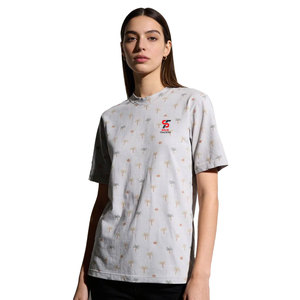 T-shirt pour femme Solid Trader, qualité supérieure, toucher doux, coutures durables, coupe parfaite, vêtement décontracté élégant et chic pour tous les jours - Product Image 1