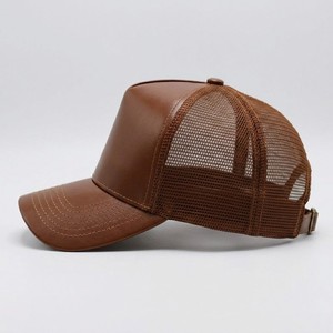 Casquette de baseball trucker en maille style cuir marron, réglable avec fermeture snapback, de luxe, streetwear, pour l'extérieur, décontractée et tendance - Product Image 5
