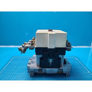 Fuji 1NC4QO #   Contactor Magnético SC-8N/UL Usado Como Pieza de Repuesto para Equipos Semiconductores Legacy - Product Image 2