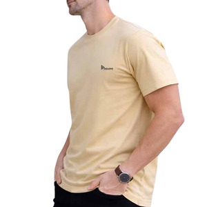 เสื้อยืดคอกลมแขนสั้นสีเบจสำหรับผู้ชาย ผ้าคอตตอนเจอร์ซีย์สีพื้น สวมใส่สบาย ระบายอากาศได้ดี ทรงปกติ พิมพ์ลายโลโก้ด้านหน้า - Product Image 5