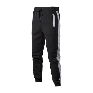 Conjunto de Sudadera con Capucha Ligera de Forro Polar para Hombre, Color Negro y Gris con Bloques de Color, Chándal Casual con Pantalones Jogger Largos con Cordón para Invierno - Product Image 3
