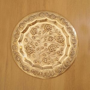 Plateau rond de luxe plaqué or, décor floral en relief, plat de présentation en métal pour mariage, centre de table d'hôtel, décoration intérieure - Product Image 4