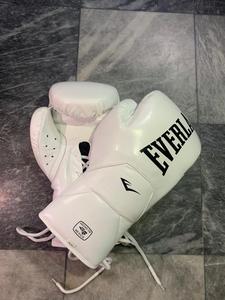 Nuevos Guantes de Boxeo Personalizados con Cordones Estilo Mexicano para Entrenamiento y Sparring, Guantes de Cuero Vacuno Auténtico de Primera Calidad - Product Image 2