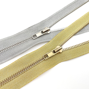 Evernice High Quality Eco-Friendly Close-End Copper Sliver <b>Zipper</b> with Metallic Luster Tape and Teeth for Jackets 5# Size - Product Image 4