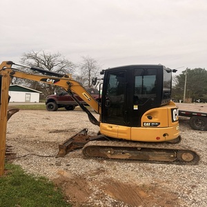 Excavatrice Caterpillar 301.5 d'occasion, machine compacte de 1,5 tonne, système hydraulique, performances élevées pour les travaux de construction - Product Image 3