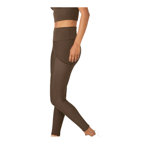 <b>Women</b> Breathable Mid Waist Slim Fit Solid Color Seamless Knee-Length SpandexPolyester <b>Leggings</b> with Stretch for All Seasons - Product Image 2