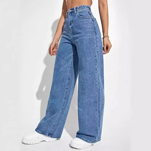 Pantalones vaqueros de mezclilla azul oscuro al por mayor para mujer, de alta elasticidad, con borlas largas, estilo holgado de pierna ancha acampanada, casual, con logo en la cintura. - Product Image 3