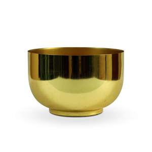 กระถางดอกไม้โลหะสีทอง ดีไซน์หรูหรา โทนสีทองเหลือง สำหรับตกแต่งสวนทั้งภายในและภายนอกอาคาร - Product Image 2