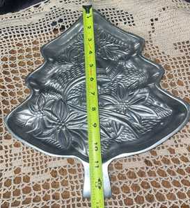 Tree-Shaped Stainless Steel Eco-Friendly <b>Decorative</b> <b>Plate</b> Engraved Floral Bell Design Modern Handmade Serving Tray for Back - Product Image 5