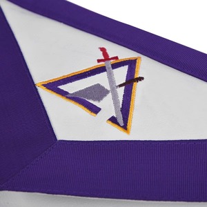Delantal del Consejo Maestro Ilustre con Bordado a Máquina de Cinta Morada - Product Image 6