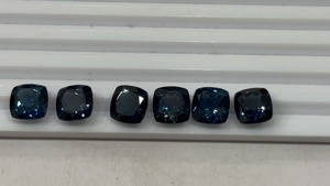 พลอยบลูโทแพซแท้จากผู้ผลิตดั้งเดิม สีน้ำเงินลอนดอน สำหรับทำเครื่องประดับ คุณภาพพรีเมียม ขายส่ง - Product Image 3