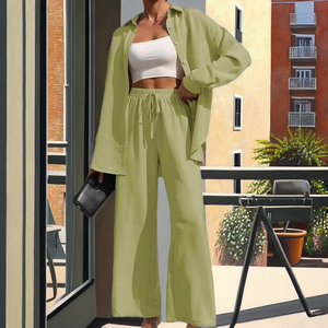 Ensemble décontracté pour femme : haut court à manches longues et jupe mi-longue, en tissu tricoté respirant polyester-coton, idéal pour l'été, avec poches - Product Image 2