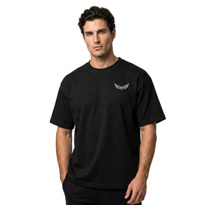 Camiseta Negra de Manga Corta con Cuello Redondo para Hombre, con Logotipo de Alas Bordado en la Parte Delantera, Corte Regular Informal, de Algodón Jersey - Product Image 2