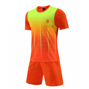 Tenue de football personnalisée de haute qualité, couleur au choix, séchage rapide, respirante, pour adultes - Product Image 2