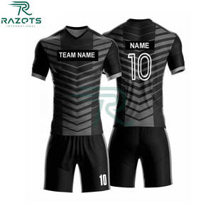 Uniformes de football professionnels de haute qualité en gros, fabrication OEM directe d'usine, manches courtes, grandes tailles - Product Image 5