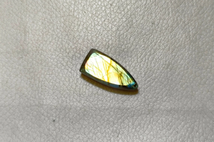 Cabujón de Labradorita Facetada, Gema Suelta en Forma de Pera, Piedra para Colgante, para Joyería, Cristal Natural con Destellos, 21x11x5mm - Product Image 3