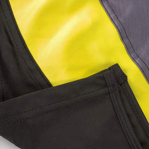 Pantalones cortos deportivos de poliéster para hombre, con forro de dos piezas, estilo MMA, para gimnasio, entrenamiento y correr. - Product Image 3