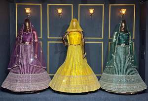 Collection exclusive Heavy Net Choli avec miroir complet Shisha Work et pierres Jarkan parfaites pour les mariages et les célébrations - Product Image 2