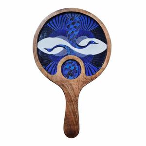 Planche à pizza en bois massif épaisse pour servir et couper, plateau à pizza en bois naturel écologique pour café, bistrot et maison - Product Image 6