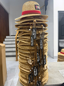 Chapeau Bob en Paille Naturelle du Vietnam, Ajustable, avec Œillets et Bande Rouge, Broderie Crâne, Unisexe Adulte, pour l'Été et les Fêtes en Extérieur - Product Image 4