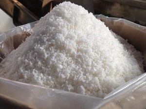 Premium Quality Phalco Desiccated Coconut Powder Low High Fat Dried Preserved <b>Sweet</b> Taste 18-22% Moisture Kraft Paper <b>Packaging</b> - Product Image 4