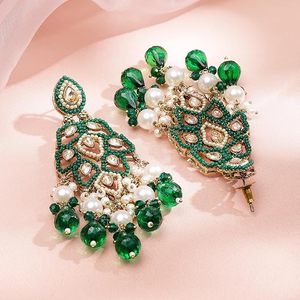 Accesorios Étnicos para el Cabello Indio, Pinza para el Cabello con Perlas, Acabado Dorado Brillante, Hecho a Mano para Bodas y Fiestas - Product Image 5