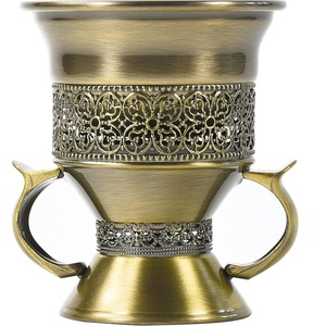 Brûleur d'encens élégant en laiton antique Kraft World avec motif filigrané orné et deux poignées - Product Image 1