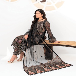 Ramsha Vol เสื้อผ้าอินเดียและปากีสถานปัก M-8สำหรับเจ้าสาว lehnga choli สุดหรู - Product Image 2