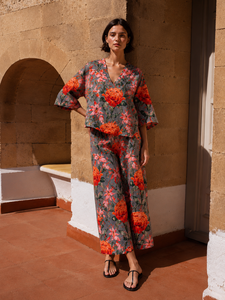 Conjunto de 2 Piezas para Mujer, Estampado Floral Casual Scarlet Flora, Algodón y Seda, Secado Rápido, Verano - Product Image 1